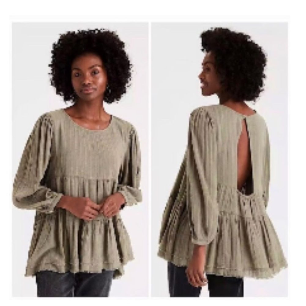 NEW American Eagle Outfitters Olive Green Tiered top size Medium
